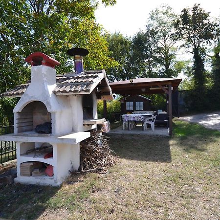 Casa Vacanze Mingos Lodio Di La Carpineta Extérieur photo